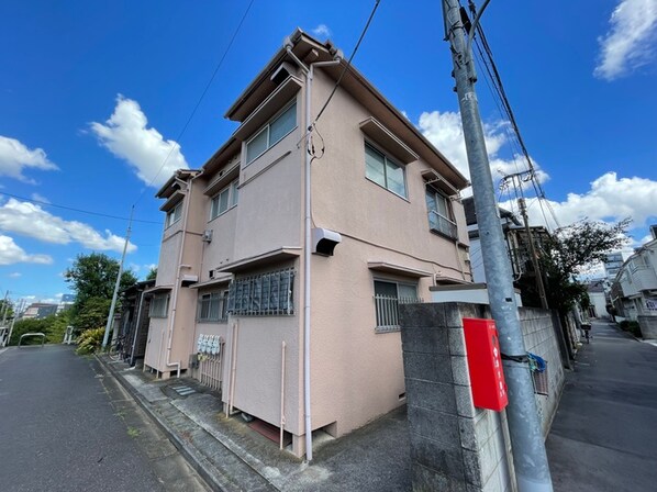 幸路荘の物件外観写真